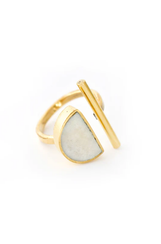 Moonrise Horizon Ring in Brass and Light Cow Horn